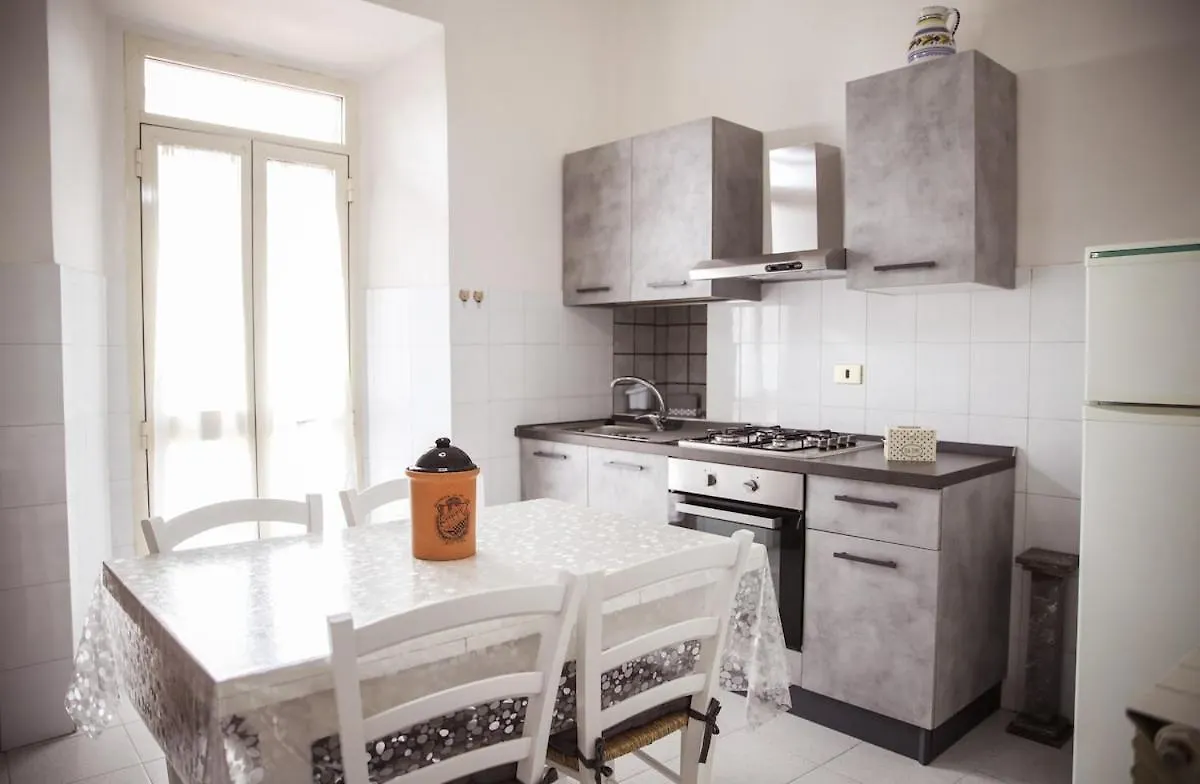 شقة La Casa In Piazza - Super Terrazza - 18' Dalle Terme مانشانو