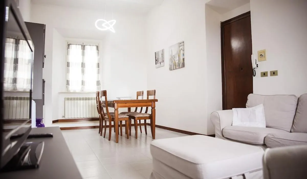 La Casa In Piazza - Super Terrazza - 18' Dalle Terme مانشانو